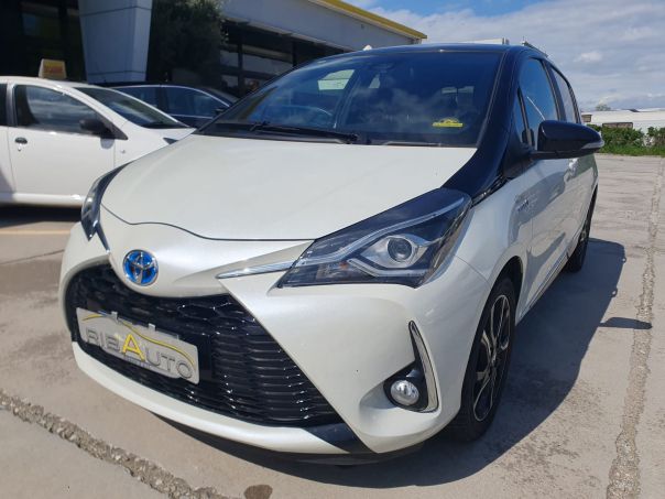 TOYOTA YARIS 1.5 Hybrid 5 porte Trend White Edition