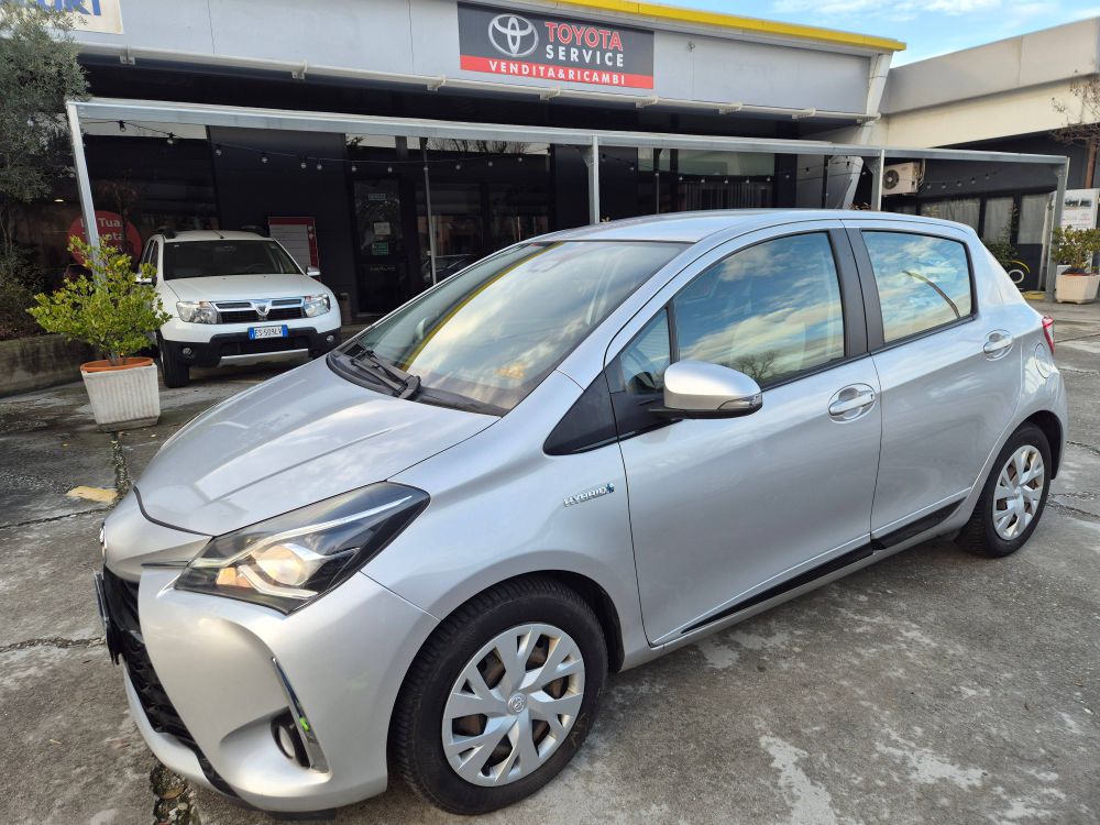 Toyota Yaris HYBRID ACTIVE unico proprietario!