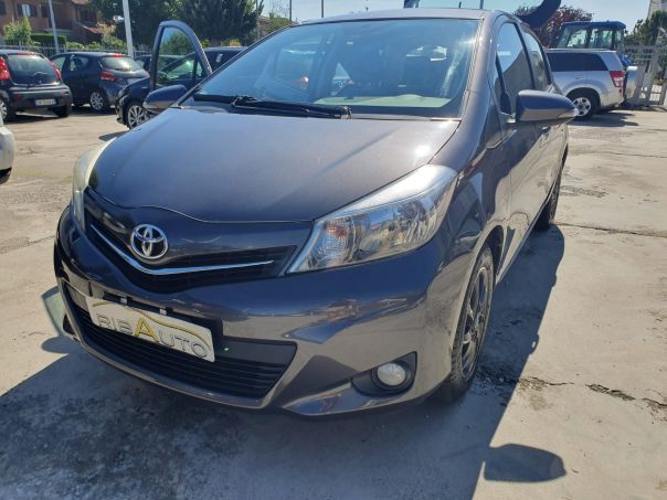 TOYOTA YARIS 1.0 5 porte Lounge OK NEOPATENTATO