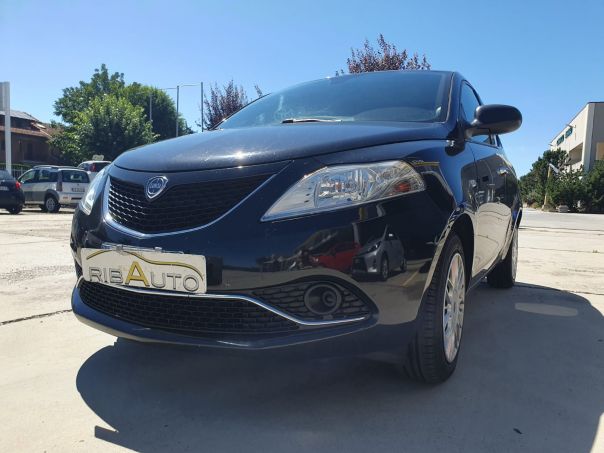 LANCIA YPSILON 1.2 69 CV 5 porte Platinum OK NEOPATENTATO