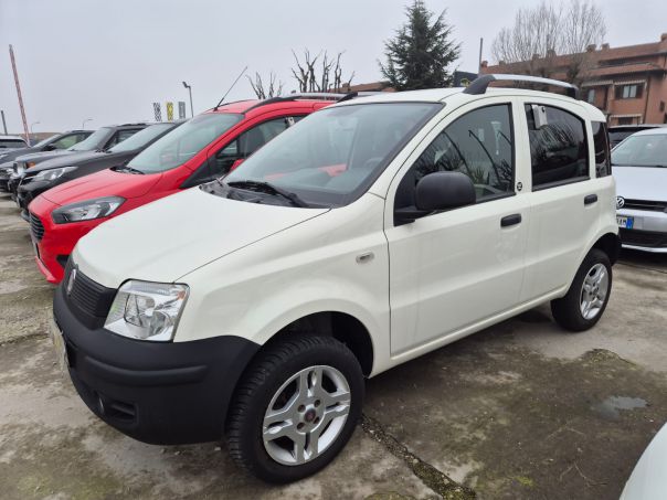 FIAT PANDA 1.3 MJT 16V DPF 4x4 Climbing